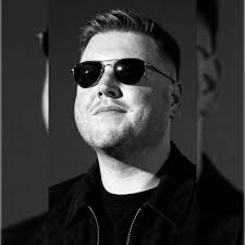 Leah Sanderson Music