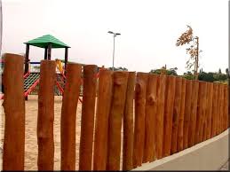 Splintfrei Gefrastes Geschliffenes Robinienrundholz Splintfrei Gefraste Robinienpfahle Garteneinfassung Bretter Robinie Fahrradstander Mo Fakerites Rusztikus Kerites