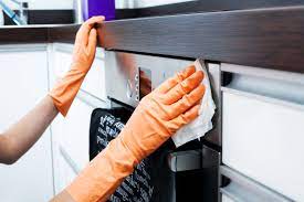 Just about everyone's kitchen has plenty of stainless steel to care for. How To Clean Stainless Steel Appliances Easily Best Way To Clean Stainless Steel