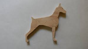 Coupe A La Main En Utilisant Une Scie A Chantourner D Une 3 4 Planche De Bois Ce Dobermann Libre Debout Si Dog Jigsaw Puzzles Paint Shelf Brackets Shelf Decor