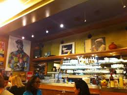 L Horloge Du Sud Restaurant African Cuisine Amazing Buildings