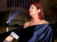 Na rynku sprzedaje jajka od własnych kur, wyhodowaną na działce sałatę i pietruszkę. The Voice Senior Janina Busk Z Sanatorium Milosci Bedzie Wspierac Uczestnikow Za Kulisami Telemagazyn Pl