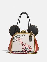 Creative director stuart vevers has a real knack for mixing heritage with youth. Coach Disney Mickey Mouse X Keith Haring Tasche Mit Clipverschluss