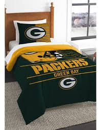 The team's opponents are now set the packers are scheduled to play all four teams from the nfc south and all four teams from the afc south next season, plus two other division winners. The Northwest Company Nfl Green Bay Packers Draft Comforter Set Belk