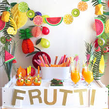 Deco Tropicale Pour Anniversaire Deco Tropicale Pour Fete Bar A Fruits Tutti Frutti Decoration Fete Anniversaire Tropical Idee Anniversaire