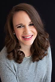 How This University of Memphis Student Returned to Finish Her Degree with  Honors, and Courses from Saylor Academy