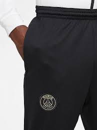 We did not find results for: Nike Herren Trainingsanzug Paris Saint Germain Strike Weiss S