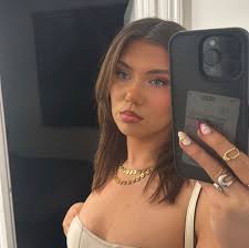 Anna x (@anna_thacker_) • Instagram photos and videos