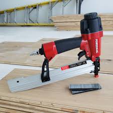 When installed with staples, the underlayment sheets are fastened every 2 inches along the edges of the sheet and every 4 inches in the field area. 1890u Pneumatic 18 Gauge Underlayment Stapler Powernail