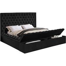 Hello, the realyn queen upholstered panel bed does require a foundation/box spring to support a mattress. Geralyn Tufted Upholstered Storage Platform Bed Upholstered Platform Bed Meridian Furniture Black Velvet Bed