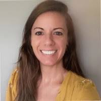 Lindsey Unger's Instagram, Twitter & Facebook