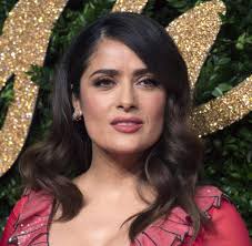 Schon nach den ersten minuten des spaßes wird klar, auf welches humorniveau sich der zuschauer herablassen muss, um nicht 90 minuten lang unentwegt den kopf zu schütteln. Salma Hayek Aktuelle News Bilder Zur Schauspielerin Welt