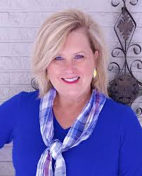 Jennifer Vos (jvos1948)