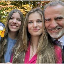 Internautas confunden a la reina Letizia con Caitlyn Jenner por su look más  reciente