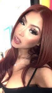 Nicole Exum's Instagram, Twitter & Facebook