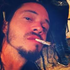 soja #smoke #sojalife #sojamusic #sanguerasta #jacobhemphill #jahlove  #jahbless #rasta #reggae #reggaeetudo #reggaesempre...