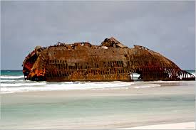 Boavista, como parte de cabo verde, se encuentra en el océano atlántico, al sur de las islas canarias, a unos 600 kilómetros de la costa de senegal y sus coordenadas geográficas son 16°. Sweet My Kitchen Cabo Verde Ilha Da Boavista 3