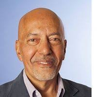 One River: Explorations and Discoveries in the Amazon Rain Forest by Wade  Davis