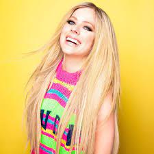 She is widely famous for her debut album, let go (2002). Avril Lavigne Avrillavigne Twitter