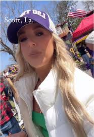 Mardi Gras Parade Scott