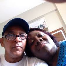 Según informaciones estos dos son los supuestos homicidas del agente  policial de Bani , Elvin Lugo perez alias ( boti )y Henry Felix (  Mantequilla) se ofrece una Recompensa económica a quien