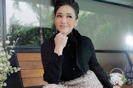 Congratulationsss you two!!! tulis dian sastrowardoyo. 6 Mhx0apkvikxm