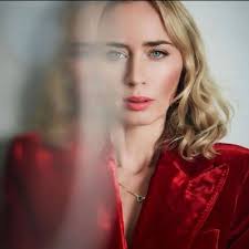 Emily Olivia Laura Blunt (@ELauraBlunt)