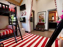 Hgtv kids' room inspiration and decorating advice. 50 Amazing Rooms That Make Us Wish We Were Kids Again Creative Kids Rooms Cool Kids Bedrooms Hgtv Dream Home