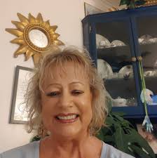 What are the best car rental options in Kauai?