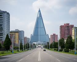 La corée du sud, officiellement la république de corée, est un état d'asie de l'est, situé au sud de la péninsule coréenne. Ryugyong Hotel Coreea De Nord Cel Mai Inalt Hotel Nefolosit Din Lume Forbes Ro