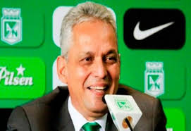 Reinaldo rueda firmó un contrato que lo vincula con atlético nacional desde junio de este año hasta diciembre de 2016. Reinaldo Rueda Confirmo Que Continuara Como Tecnico En El Atletico Nacional El Mundo