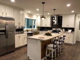 5 Gorgeous Modern Mobile Homes You Need To See Mhvillager In 2020 Modern Mobile Homes Log Home Kitchens Home Kitchens
