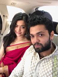 Rashmika Mandanna Car Saree Boy Friend Gethu Cinema Check out the bollywood actress rashmika mandanna upcoming movies hd photos, images, wallpapers geetha govindam movie audio launch photos, actress rashmika mandanna photos, vijay deverakonda photos, rashmika mandanna hd images, hot photos. rashmika mandanna car saree boy