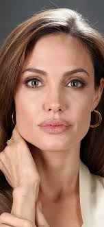 1600x1000 angelina jolie, pictures of angelina jolie, angelina jolie wallpapers. Angelina Jolie 03 1242x2688 Iphone 11 Pro Xs Max Wallpaper Background Picture Image
