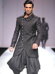 Pin By Malek Asmat On Suit Indian Men Fashion Mens Fashion Dressy Wedding Dress Men