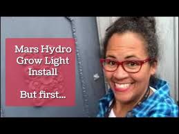 Diva In The Dirt © Maureen Washington