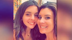 🩷 Daughter's quick thinking saves mom when she passes out behind the  wheel: https://tinyurl.com/9vdftja5