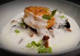 Poelee De Girolles Escargots Emulsion A L Ail Par Romain Gutleben