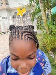 This caught my eye. Anyone know what itnis please?