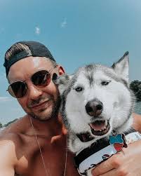 Chris Walker (@chriswalker171) • Instagram photos and videos