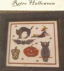 Vaso centrotavola con i cuori : Retro Halloween Cross Stitch Pattern By The Primitive Needle Cross Stitch Fall Cross Stitch Halloween Cross Stitches