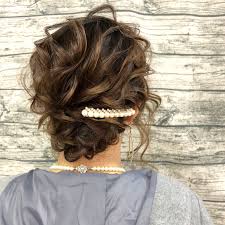 結婚式のヘアセットは自分でハーフアップの簡単セルフアレンジ集