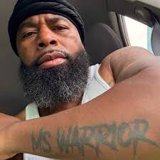 Do multiple sclerosis symptoms worsen when hungry?