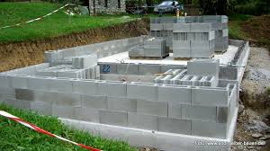 Tipps Pool Mit Schalsteinen Selber Mauern Pool Selber Bauen Pool Beton Selber Mauern Mit Schwimmb In 2020 Building Outdoor Furniture Sets Swimming Pools