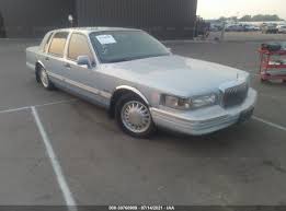 Get 1997 lincoln town car values, consumer reviews, safety ratings, and find cars for sale near you. Cw86a33v8czhxm