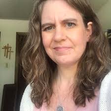 Beth Wright's Instagram, Twitter & Facebook