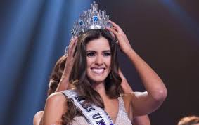 La bella venezolana y colombiana están más que listas para dar sus veredictos. Ex Miss Universo Cierra Su Cuenta De Twitter Tra Noticias