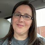 Teri Savell's Instagram, Twitter & Facebook