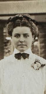 My kid is convinced this is a port mortem photo of granny. I'm not.