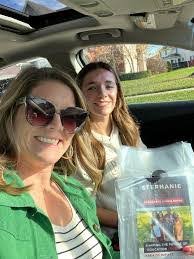 Jennifer Schrock's Instagram, Twitter & Facebook